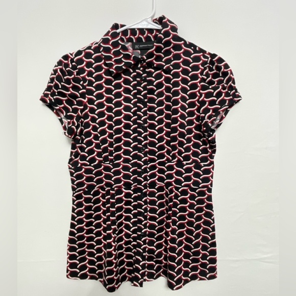 INC International Concepts Tops - INCInternational)Concepts PetiteButtonFrontBlouseGeometricPrint Black Red(A166✨